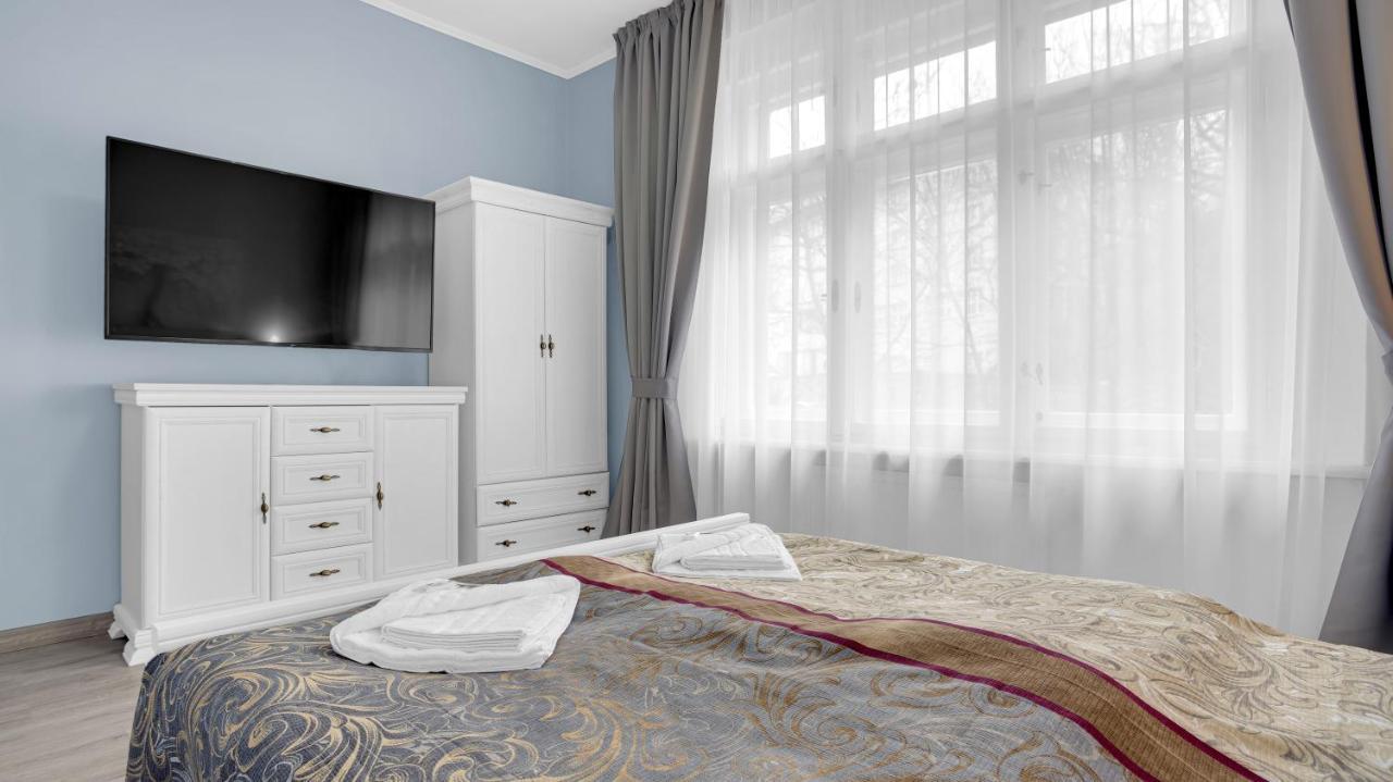 Aphrodite Suite Hotel Karlovy Vary Exterior photo
